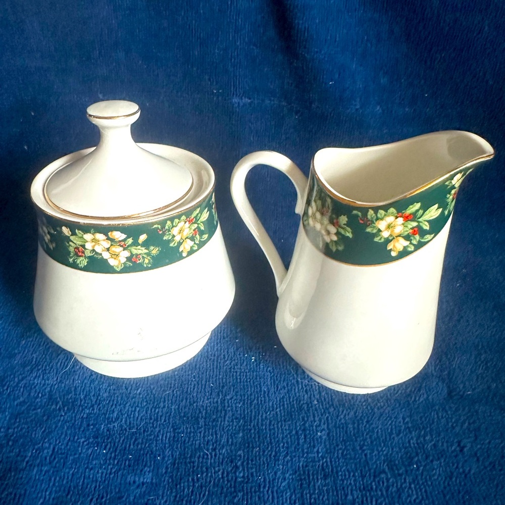 Sakura Splendor Fine Stoneware Christmas Replacement Sugar Bowl & Creamer Set